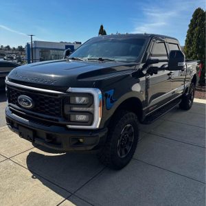 2023 Ford F-350 · Lariat Diesel 6.7L Tremor